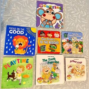Children's Board Book Set. Learning Books for Kids 
All books are still intact.